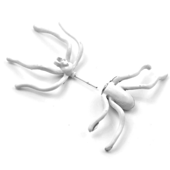 Ghost Spider Statement Earrings 🕷 🕸 - Picture 3 of 3